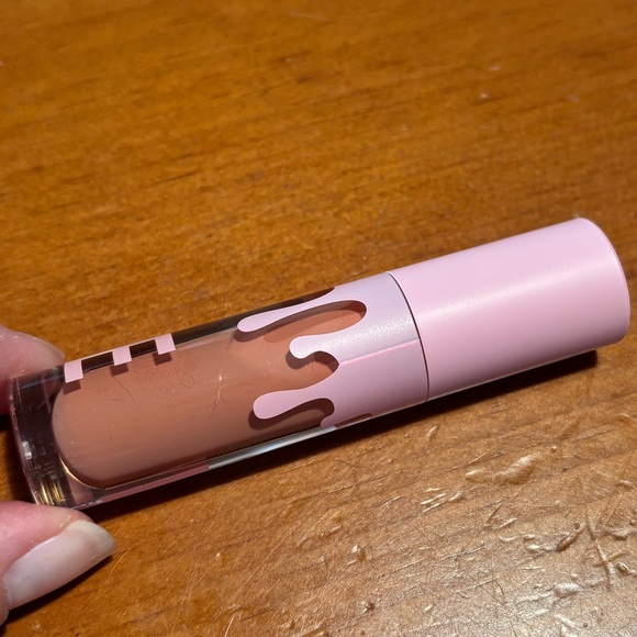 Kylie High Gloss Lip Gloss Partner in Crime - Picture 3 of 15